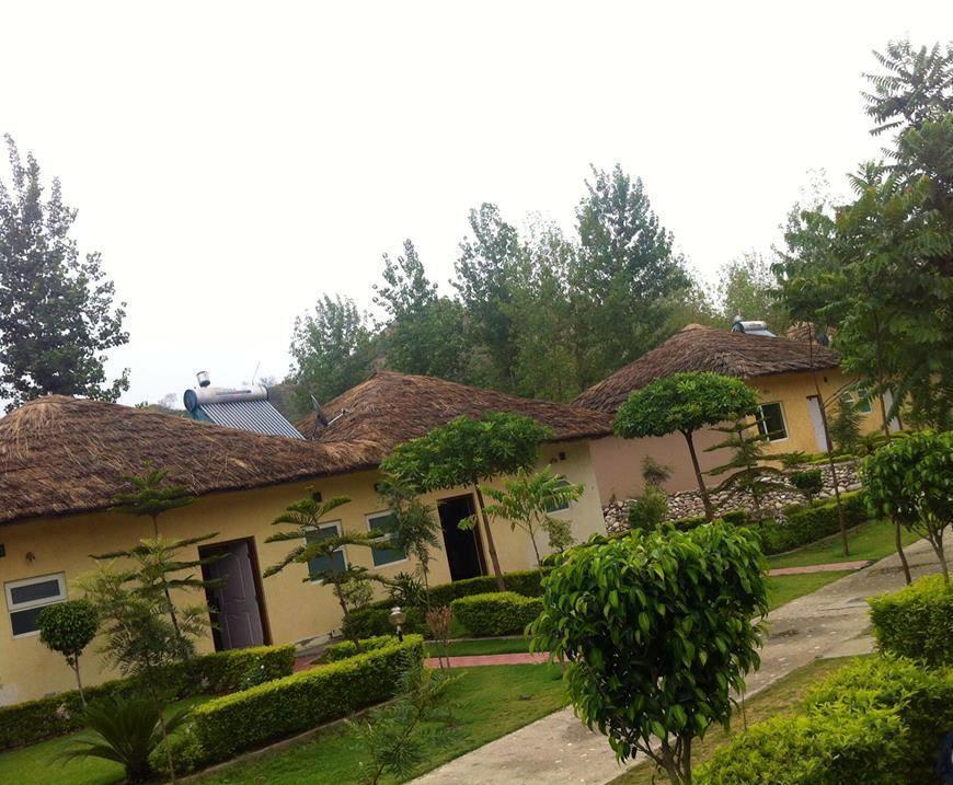 Kangs Nirvana Resorts And Spa Mahalpur 외부 사진